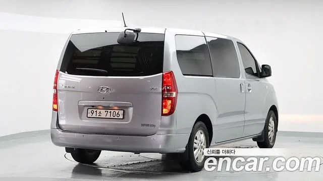 Hyundai Starex 2021 thumb 2