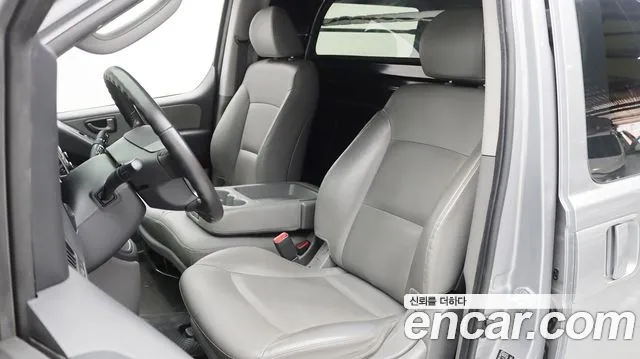 Hyundai Starex 2021 thumb 8
