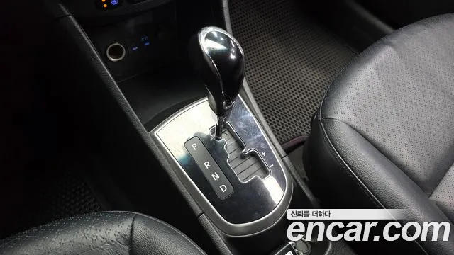 Hyundai Accent 2014 thumb 9
