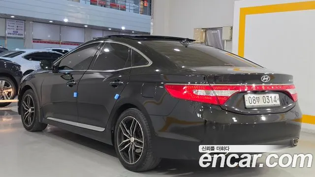 Hyundai Grandeur 2011 thumb 6