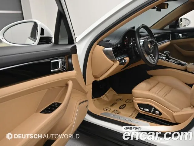 Porsche Panamera 2020 thumb 10