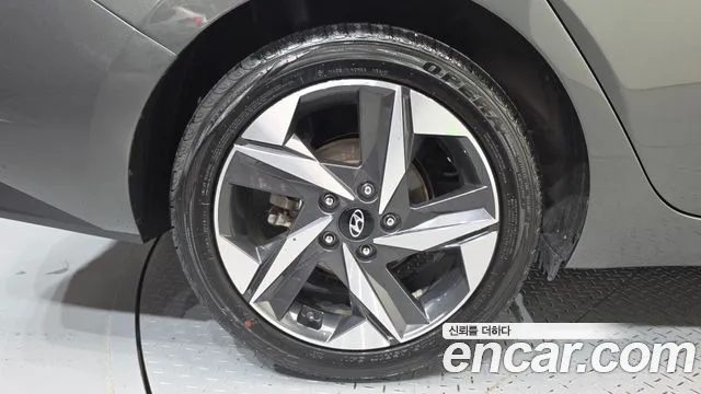 Hyundai Avante 2022 thumb 5