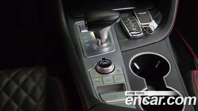 Genesis G70 2019 thumb 9