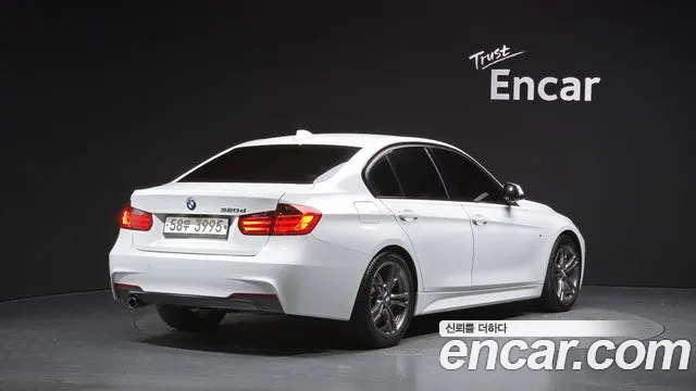 BMW 3-Series 2015 thumb 2