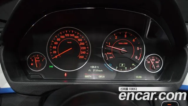 BMW 3-Series 2015 thumb 8