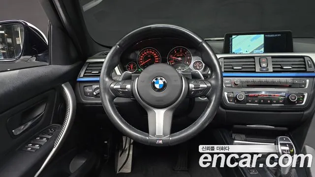 BMW 3-Series 2015 thumb 12