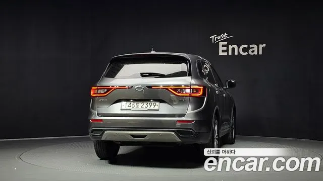 Renault-KoreaSamsung Koleos 2019 thumb 4