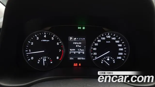 Hyundai Avante 2018 thumb 8
