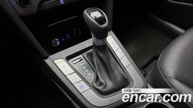 Hyundai Avante 2018 thumb 9