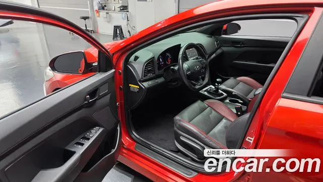 Hyundai Avante 2016 thumb 10