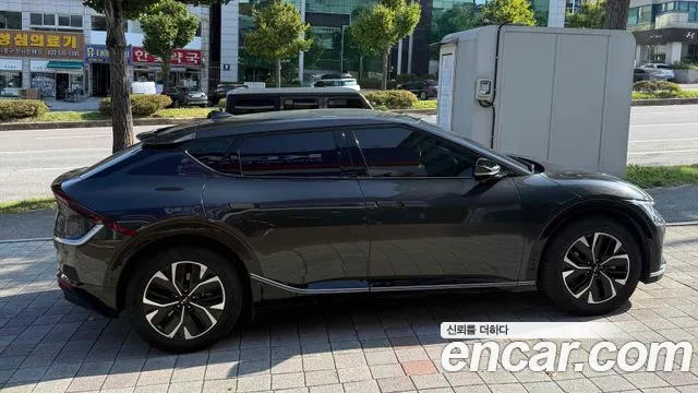 Kia EV6 2022 thumb 7