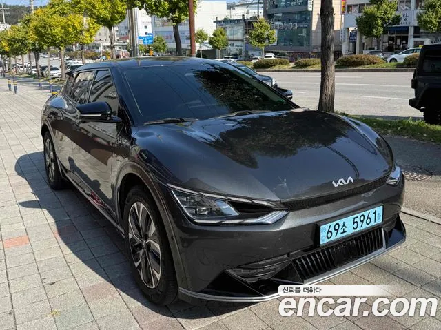 Kia EV6 2022 thumb 8