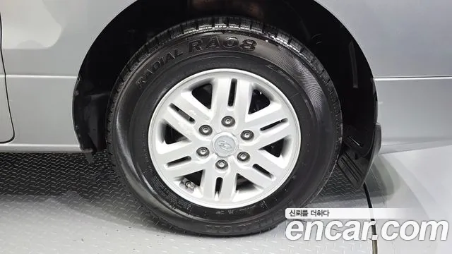 Hyundai Starex 2017 thumb 4