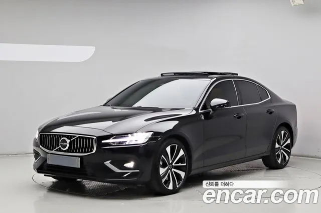 Volvo S60 2022 thumb 11