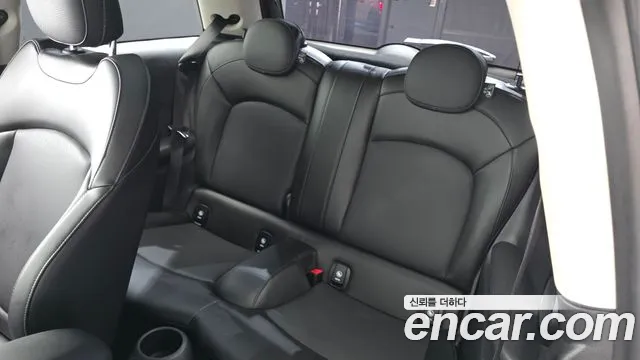 MINI Hatch 2020 thumb 11