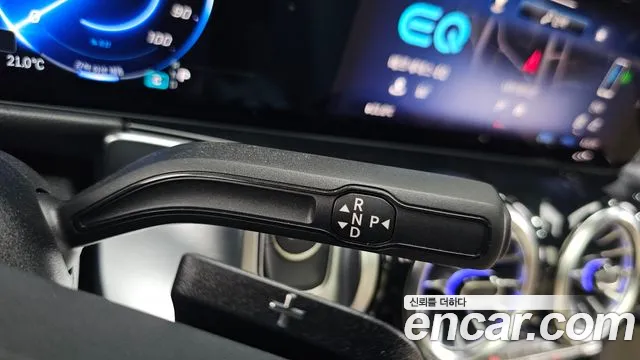 Mercedes-Benz EQB 2025 thumb 9