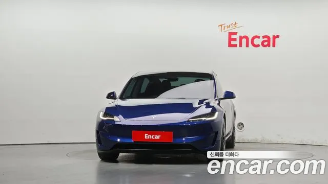 Tesla Model 3 2024 thumb 3
