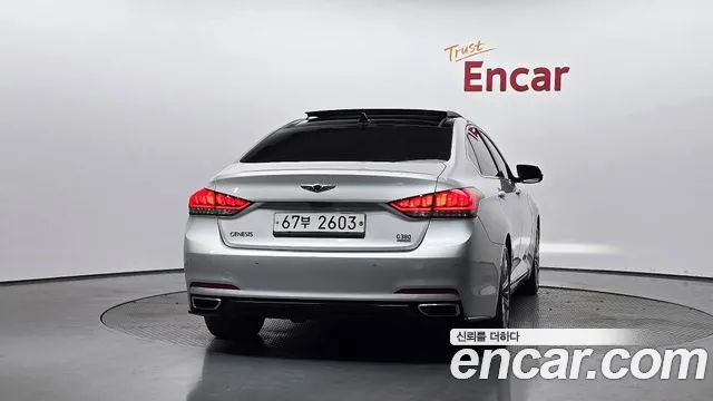 Hyundai Genesis 2015 thumb 3
