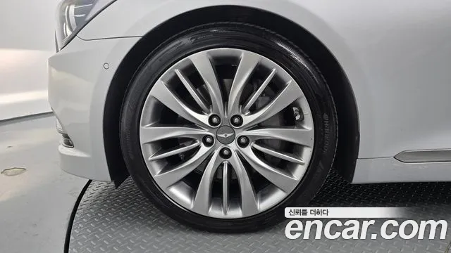 Hyundai Genesis 2015 thumb 4