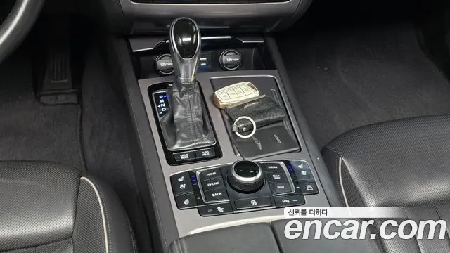 Hyundai Genesis 2015 thumb 8