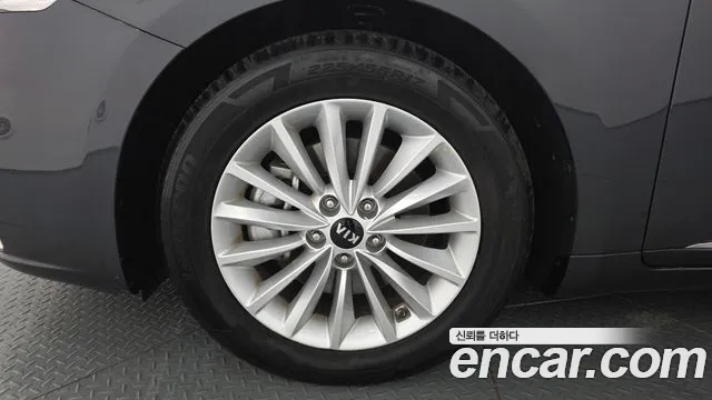 Kia K7 2017 thumb 5