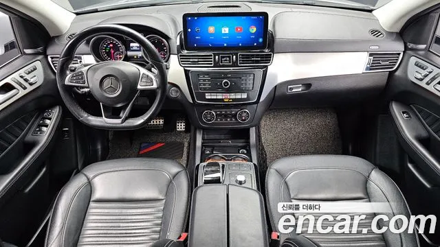 Mercedes-Benz GLE 2017 thumb 7