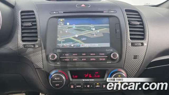 Kia K3 2015 thumb 12