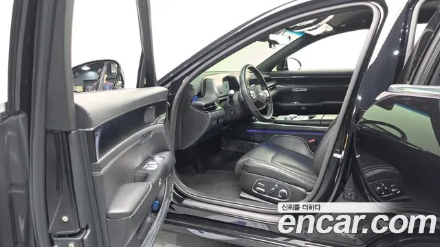Genesis G90 2022 thumb 9