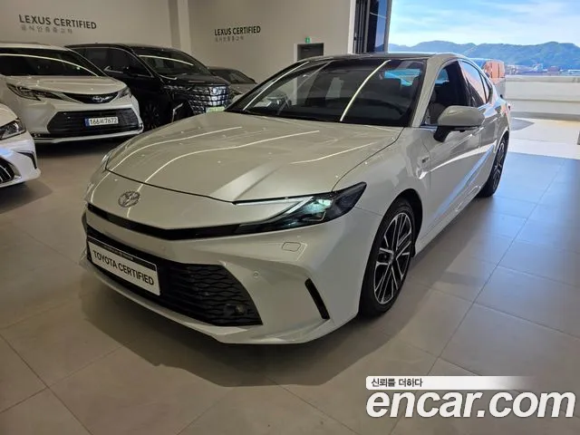 Toyota Camry 2025 thumb 12