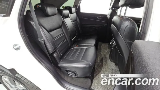 Kia Sorento 2016 thumb 11