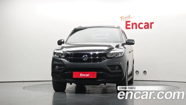 KG_Mobility_Ssangyong Rexton 2018 thumb 3