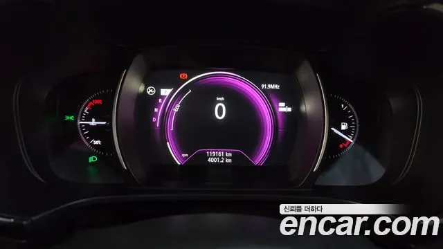 Renault-KoreaSamsung Koleos 2017 thumb 8