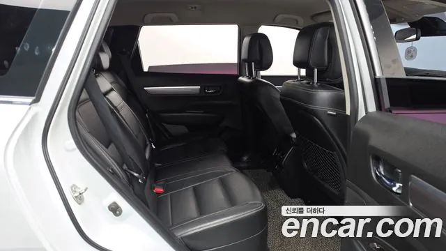 Renault-KoreaSamsung Koleos 2017 thumb 12