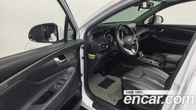 Hyundai Santa Fe 2018 thumb 10