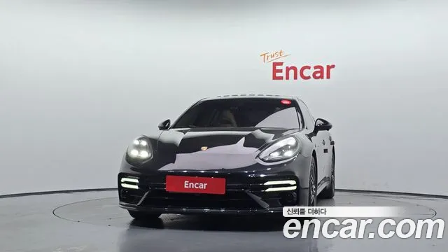 Porsche Panamera 2014 thumb 3