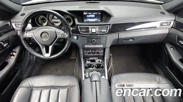 Mercedes-Benz E-Класс 2016 thumb 7