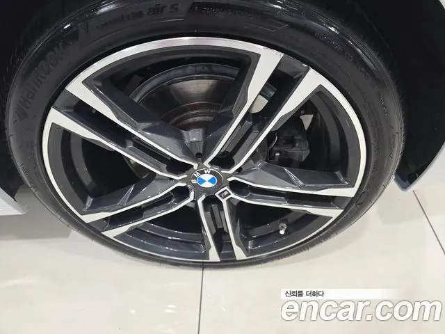 BMW 1-Series 2022 thumb 5