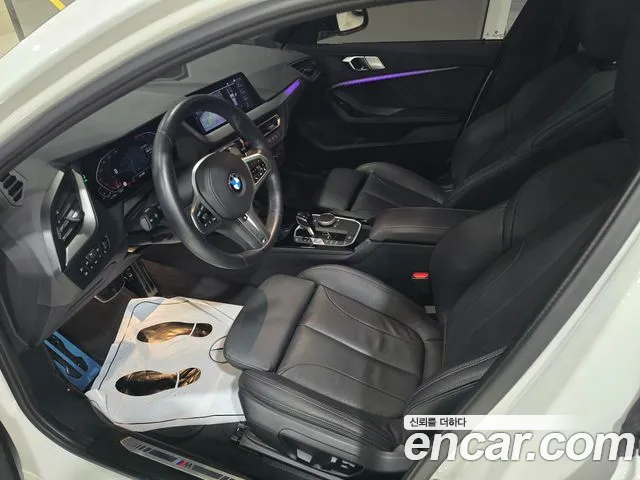 BMW 1-Series 2022 thumb 7