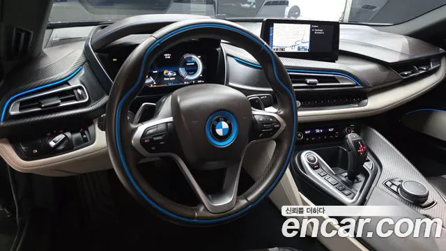 BMW i8 2016 thumb 12