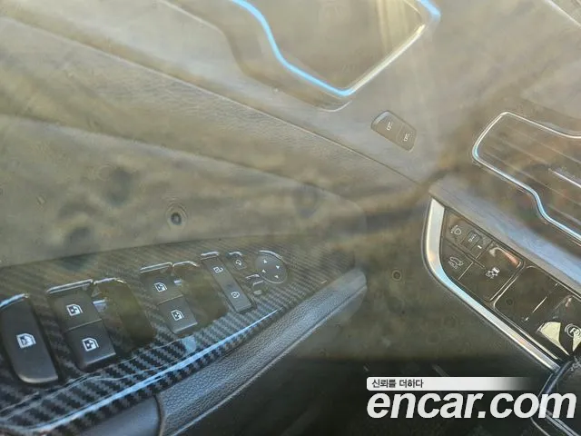 Kia Sportage 2023 thumb 8
