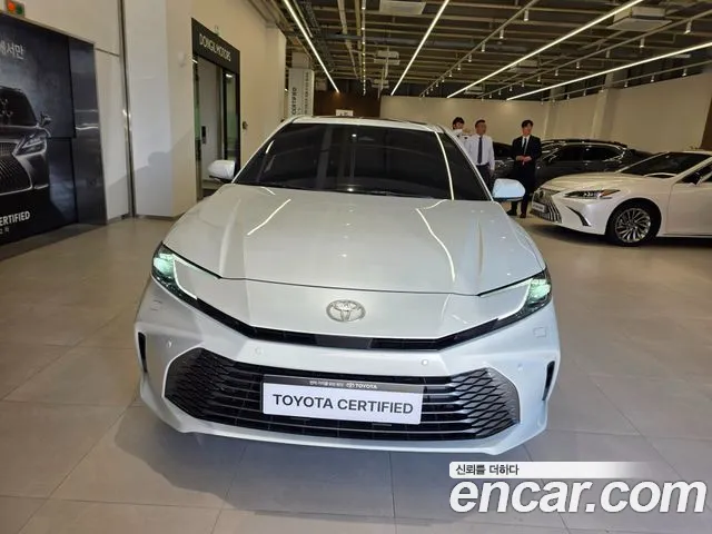 Toyota Camry 2026 thumb 3