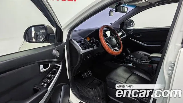 KG_Mobility_Ssangyong KORANDO 2017 thumb 11