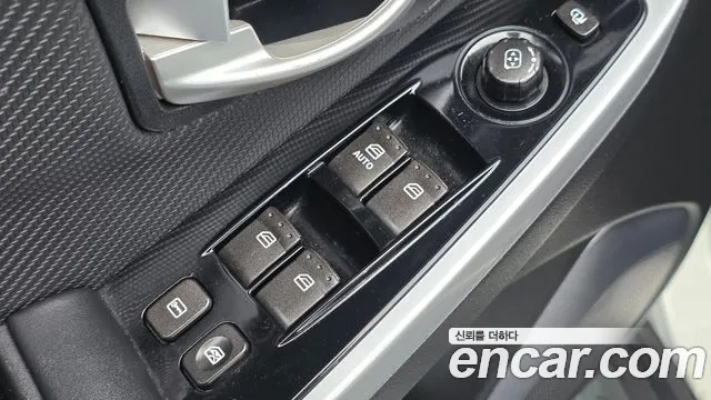 KG_Mobility_Ssangyong KORANDO 2017 thumb 12