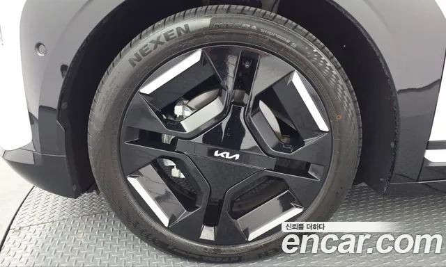 Kia EV3 2024 thumb 5