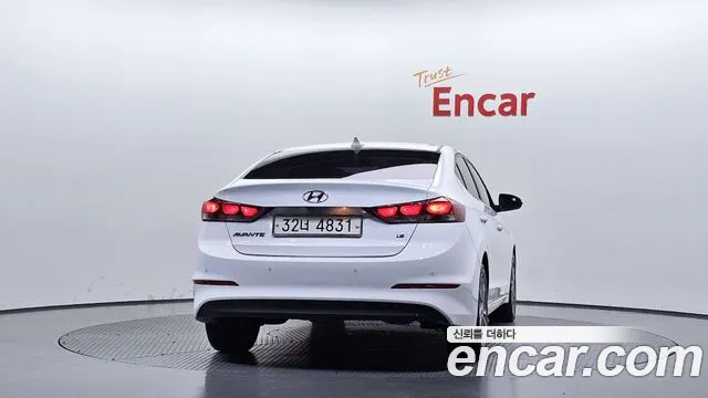 Hyundai Avante 2017 thumb 4