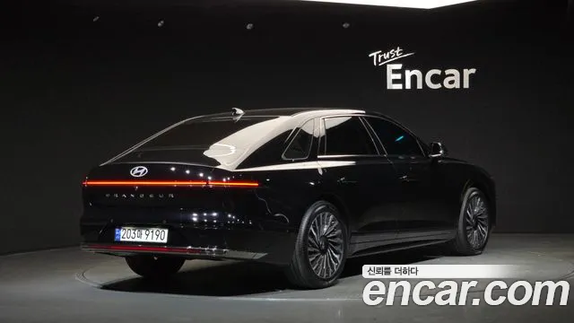 Hyundai Grandeur 2023 thumb 2
