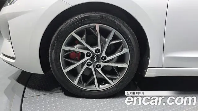 Hyundai Avante 2019 thumb 5