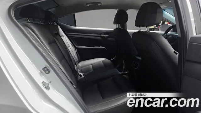 Hyundai Avante 2019 thumb 11