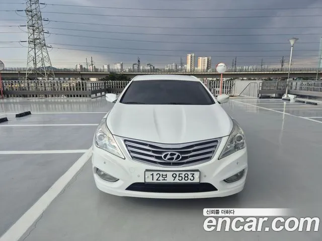 Hyundai Grandeur 2011 thumb 3