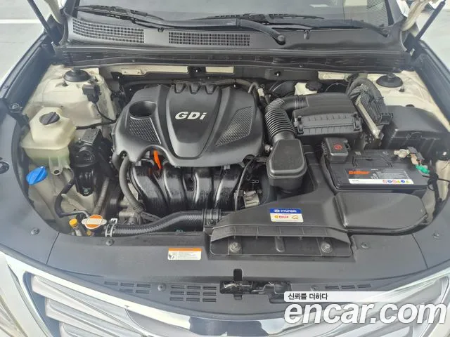 Hyundai Grandeur 2011 thumb 6